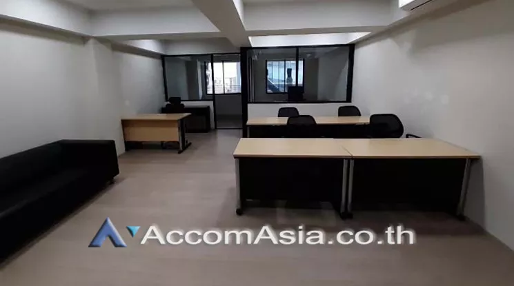  2  Office Space For Rent in Sukhumvit ,Bangkok BTS Thong Lo at Blue Chips Thonglor AA25493