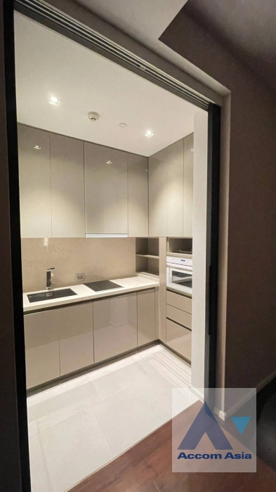 unit 1 Bedroom  Condominium For Rent in Sukhumvit, Bangkok  near BTS Phrom Phong (AA25510)