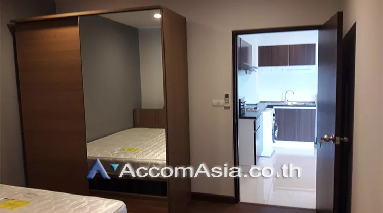 4  2 br Condominium For Sale in Sukhumvit ,Bangkok BTS Phra khanong at Vista Garden Prestige AA25511