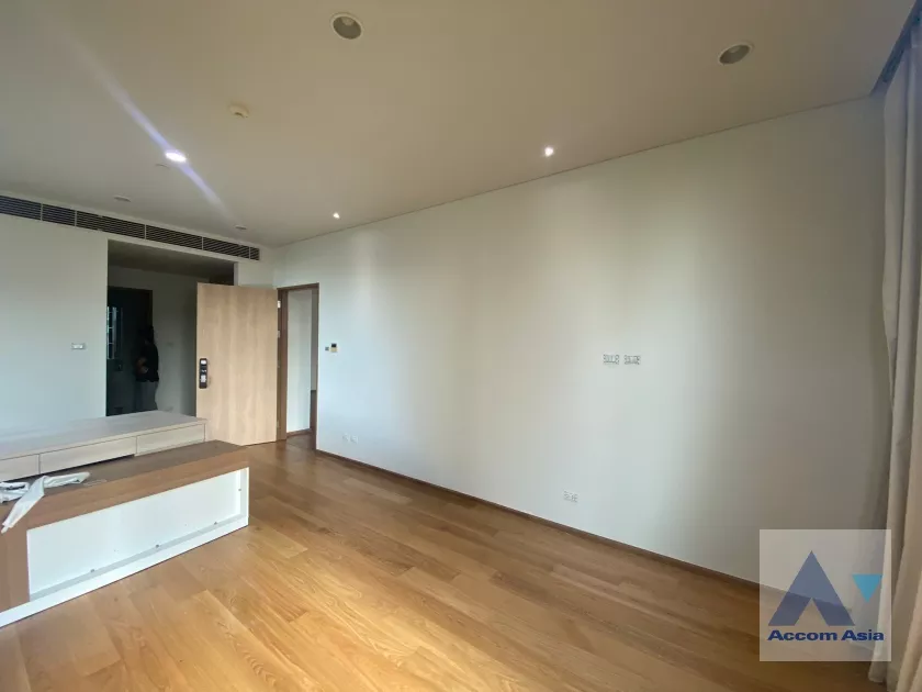 4  2 br Condominium for rent and sale in Ploenchit ,Bangkok BTS Chitlom at The Park Chidlom AA25523