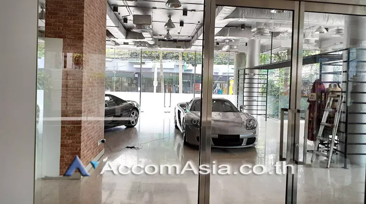  2  Retail / Showroom For Rent in Sukhumvit ,Bangkok BTS Asok - MRT Sukhumvit at Polaris Tower AA25530