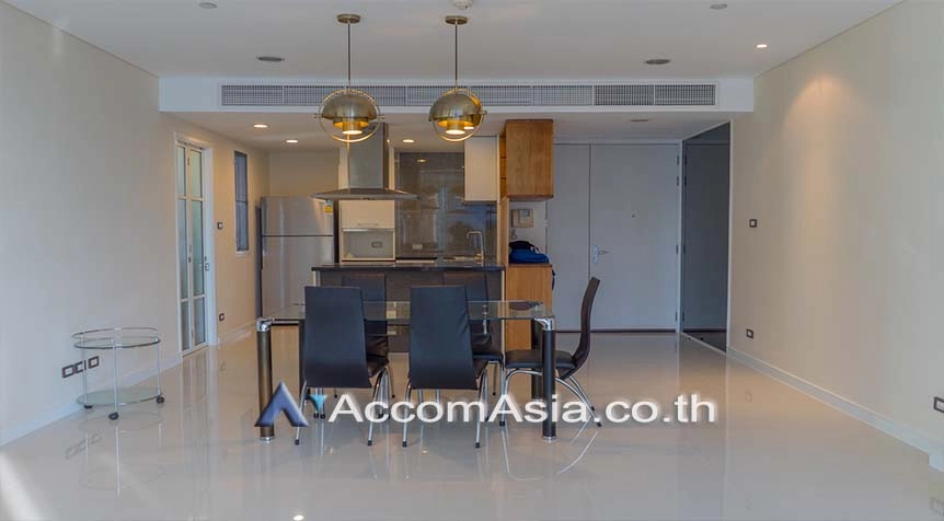 unitFully Furnished, Corner Unit, Pet friendly | Fullerton Sukhumvit