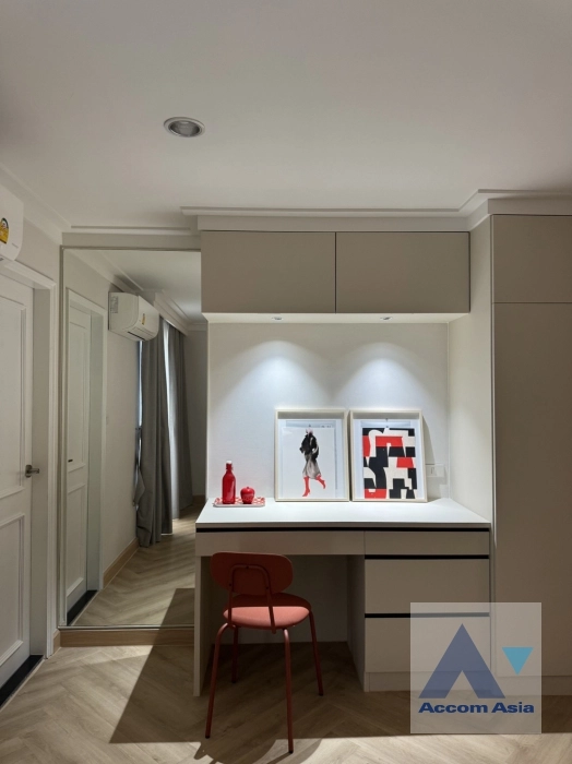 unitBig Balcony | Elegant condo with serene ambiance at Regent On The Park 2 (AA25565)