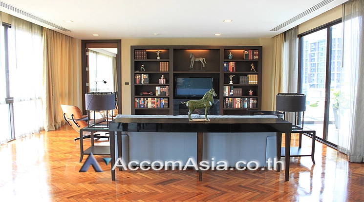 unitBig Balcony |  2 Bedrooms  Apartment For Rent in Sukhumvit, Bangkok  near BTS Ekkamai (AA25587)