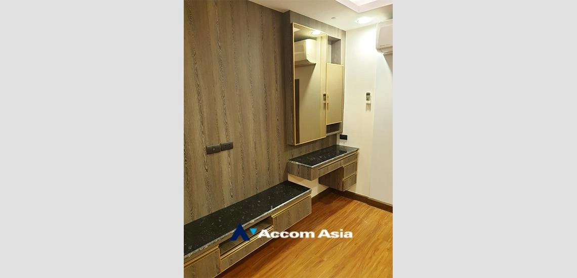 25  3 br Condominium For Rent in Sukhumvit ,Bangkok  at President Park Sukhumvit 24   AA25592