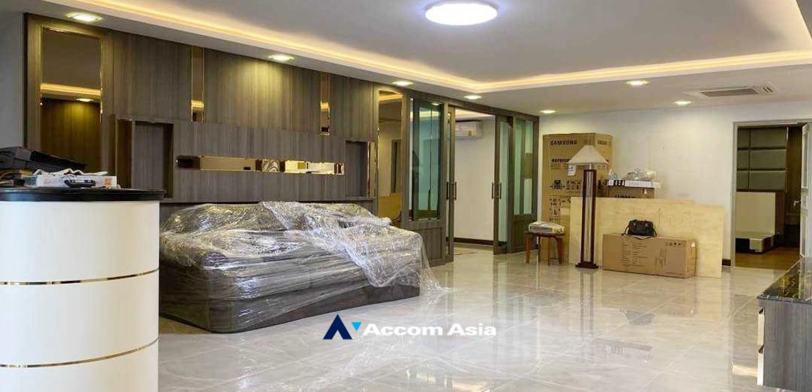 Pet friendly |  President Park Sukhumvit 24   Condominium  3 Bedroom for Rent   in Sukhumvit Bangkok