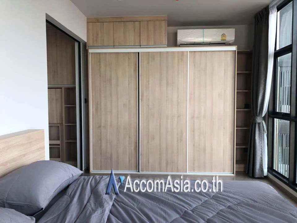 unit 1 Bedroom  Condominium For Rent in Sukhumvit, Bangkok  near BTS Ekkamai (AA25611)