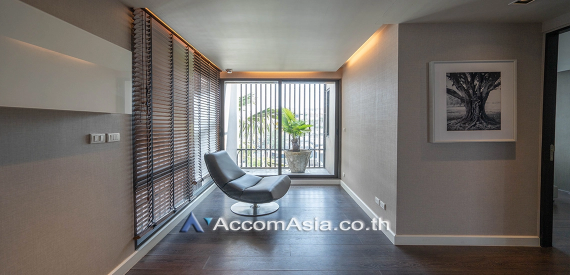 14  3 br Townhouse for rent and sale in Sukhumvit ,Bangkok BTS Ekkamai at The Park lane 22 AA25612