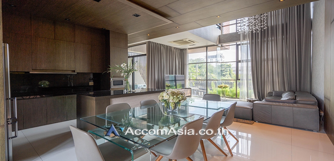  2  3 br Townhouse for rent and sale in Sukhumvit ,Bangkok BTS Ekkamai at The Park lane 22 AA25612