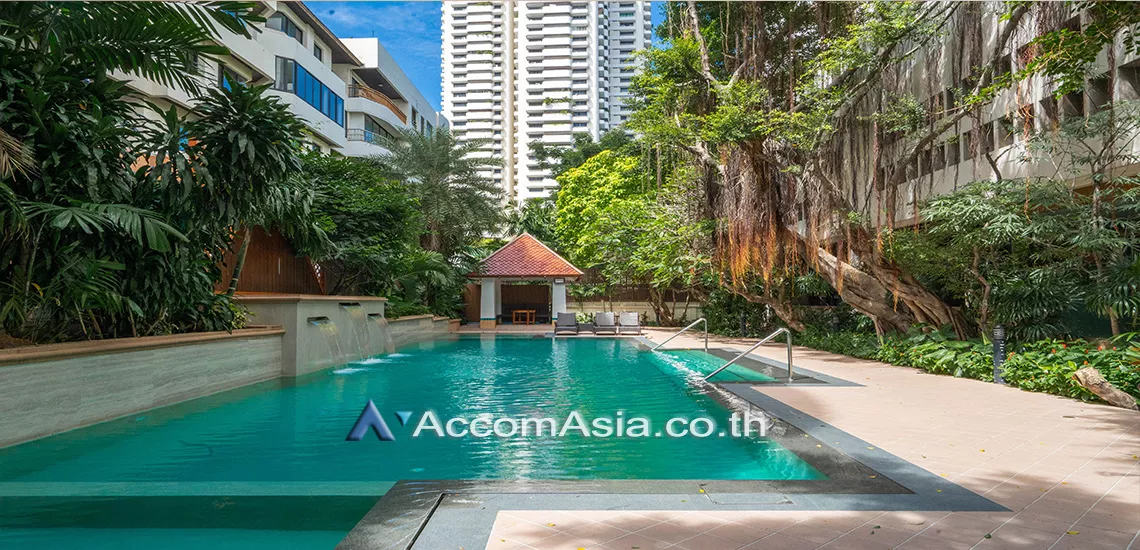 Pet friendly |  Kallista Mansion Condominium  3 Bedroom for Rent BTS Nana in Sukhumvit Bangkok