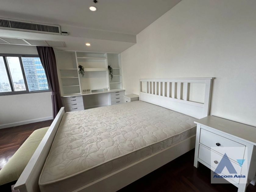23  3 br Condominium for rent and sale in Sukhumvit ,Bangkok BTS Nana at Kallista Mansion AA25623