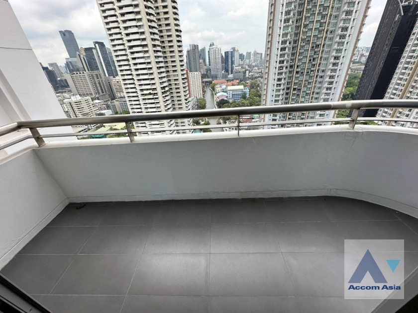 4  3 br Condominium for rent and sale in Sukhumvit ,Bangkok BTS Nana at Kallista Mansion AA25623