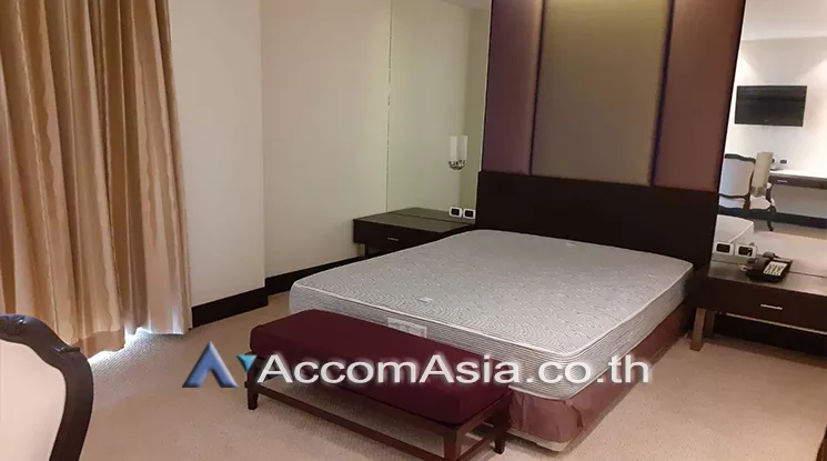  2 Bedrooms  Condominium For Rent in Charoennakorn, Bangkok  near BTS Krung Thon Buri (AA25624)