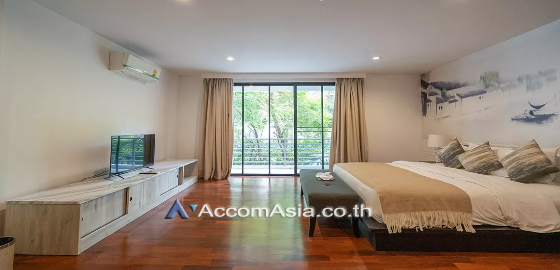 11  4 br Apartment For Rent in Ploenchit ,Bangkok BTS Chitlom - MRT Lumphini at Low-Rise Cozy Apartment, 5 mins walk to Lumpini park AA25653