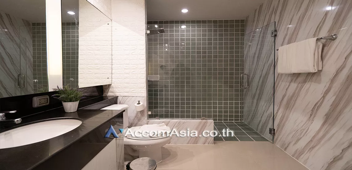8  4 br Apartment For Rent in Ploenchit ,Bangkok BTS Chitlom - MRT Lumphini at Exclusive Residence AA25653