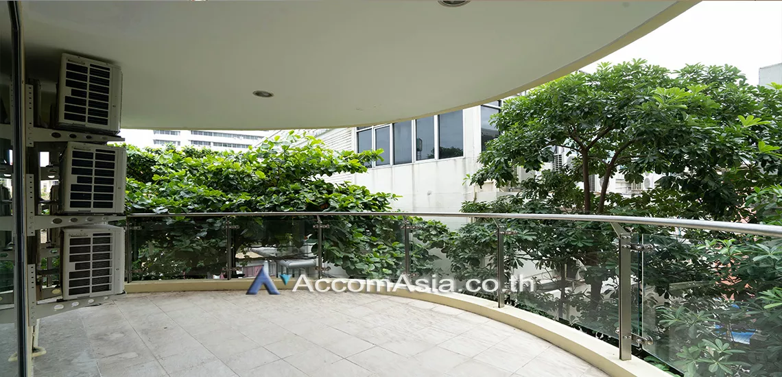  1  3 br Apartment For Rent in Sukhumvit ,Bangkok BTS Phra khanong at Modern Living Style AA25655