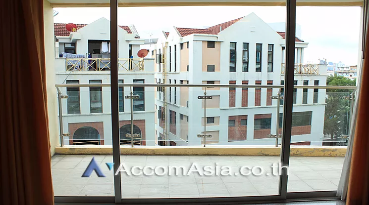 22  2 br Apartment For Rent in Sukhumvit ,Bangkok BTS Phra khanong at Modern Living Style AA25657