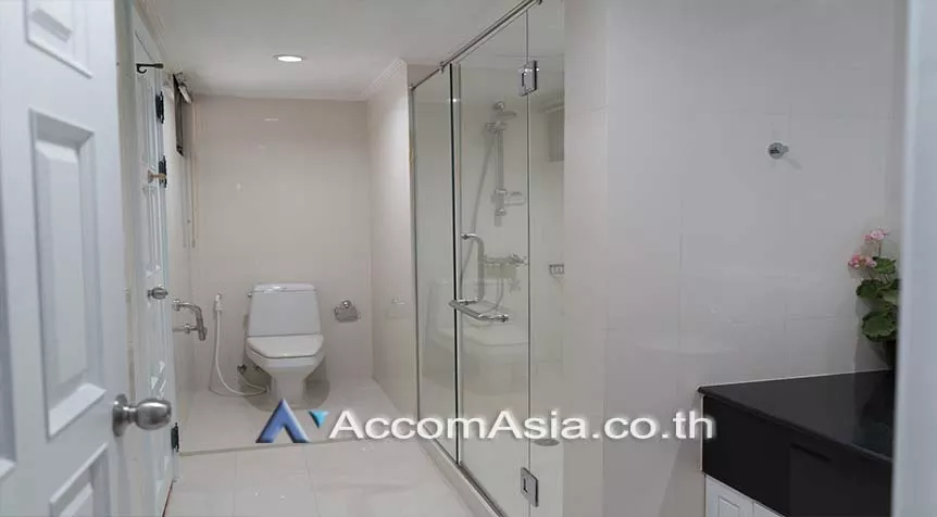 14  4 br Apartment For Rent in Sukhumvit ,Bangkok BTS Phrom Phong at High quality of living AA25662