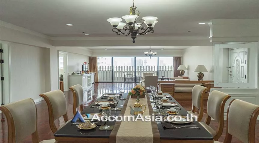 4  4 br Apartment For Rent in Sukhumvit ,Bangkok BTS Phrom Phong at High quality of living AA25662