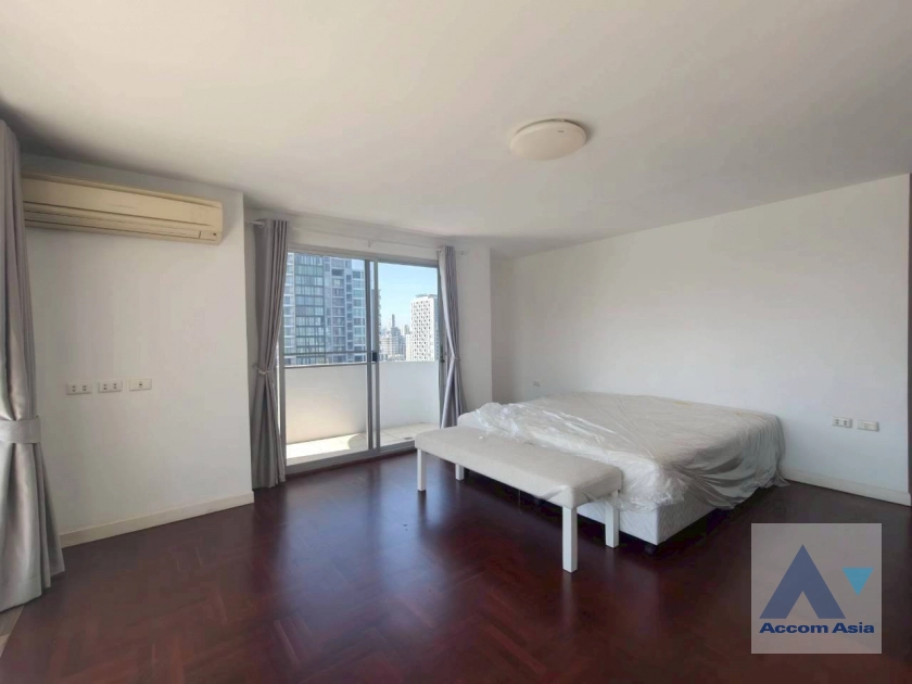 18  3 br Condominium for rent and sale in Sukhumvit ,Bangkok BTS Ekkamai at Regent On The Park 2 AA25666