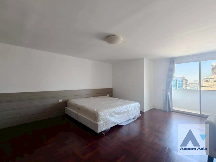 26  3 br Condominium for rent and sale in Sukhumvit ,Bangkok BTS Ekkamai at Regent On The Park 2 AA25666