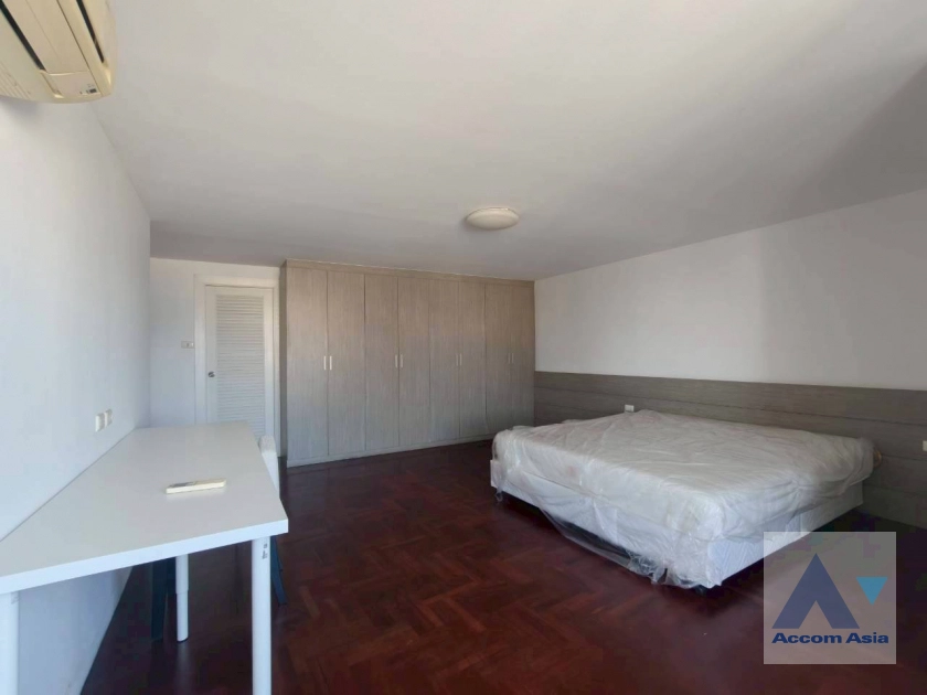 28  3 br Condominium for rent and sale in Sukhumvit ,Bangkok BTS Ekkamai at Regent On The Park 2 AA25666