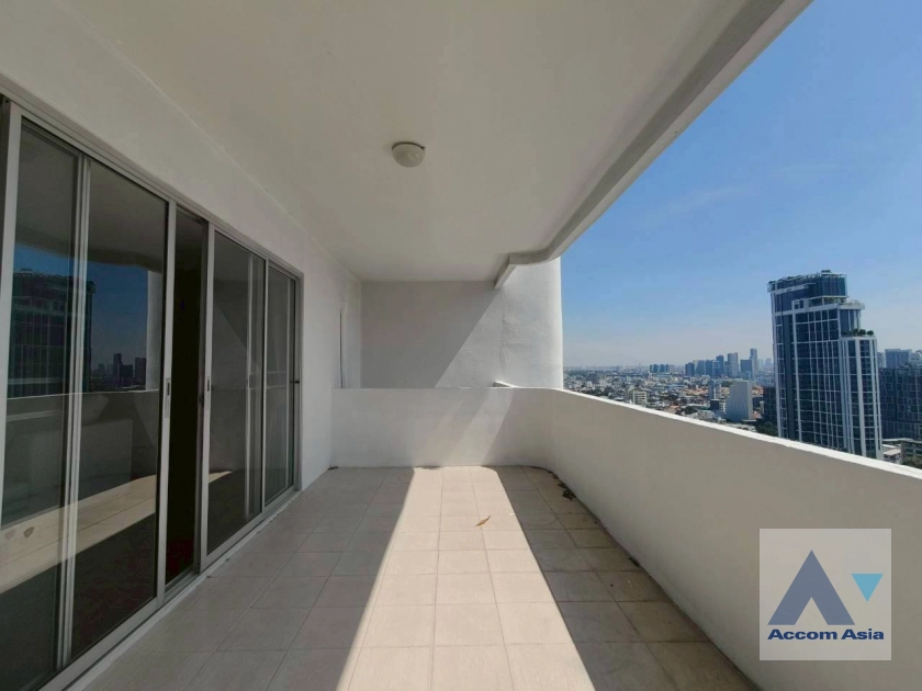 35  3 br Condominium for rent and sale in Sukhumvit ,Bangkok BTS Ekkamai at Regent On The Park 2 AA25666