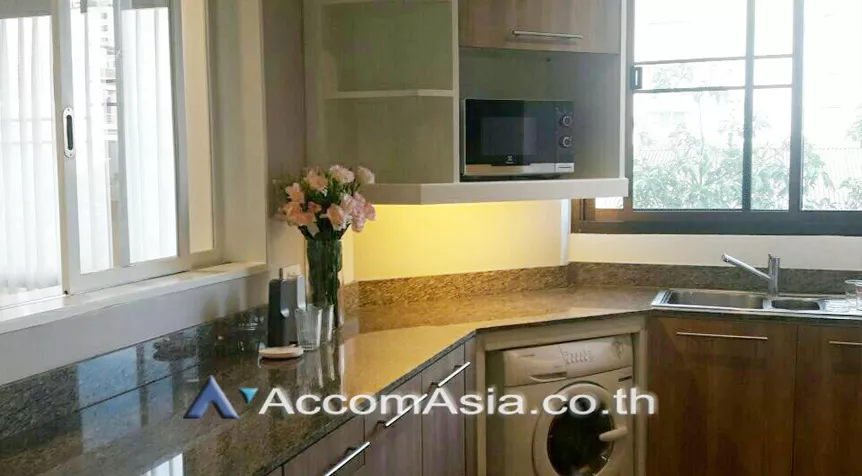 5  2 br Apartment For Rent in Ploenchit ,Bangkok BTS Ploenchit at Step to Lumpini Park AA25700