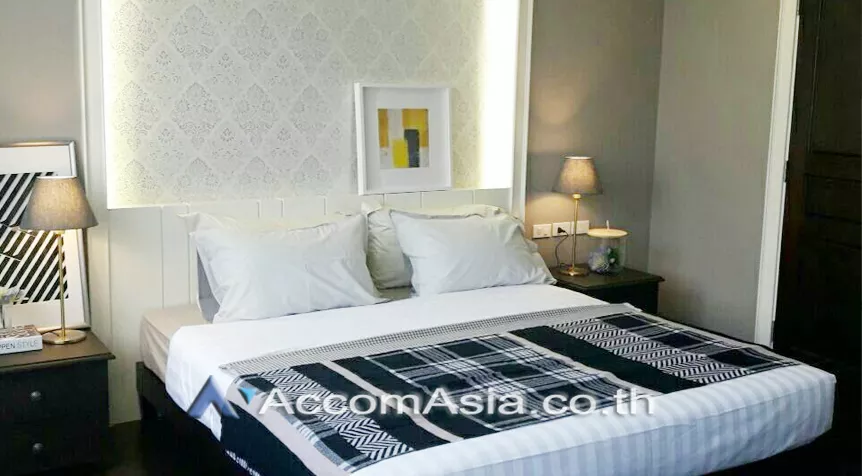 8  2 br Apartment For Rent in Ploenchit ,Bangkok BTS Ploenchit at Step to Lumpini Park AA25700