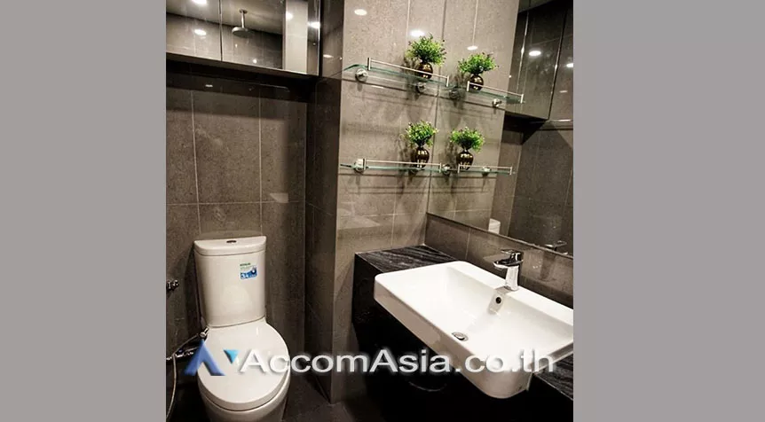 6  1 br Condominium for rent and sale in Silom ,Bangkok MRT Sam Yan at Ashton Chula Silom AA25704