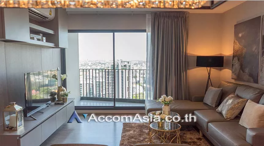  2 Bedrooms  Condominium For Rent & Sale in Sukhumvit, Bangkok  near BTS Ekkamai (AA25730)