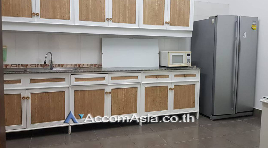  1  3 br Apartment for rent and sale in Sukhumvit ,Bangkok BTS Asok - MRT Sukhumvit at Easy to access BTS and MRT AA25735