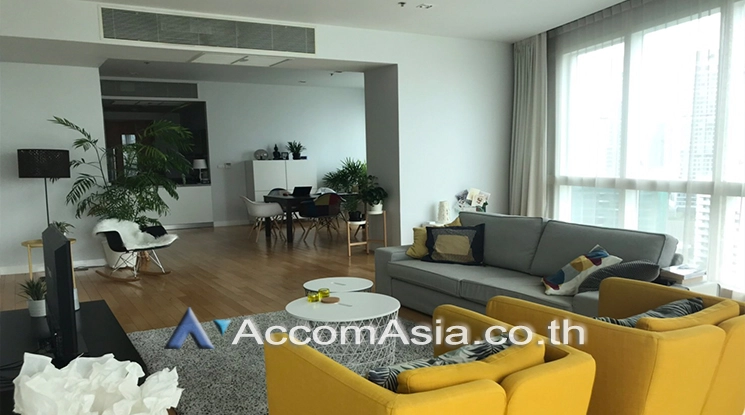 unit 3 Bedrooms  Condominium For Rent in Sukhumvit, Bangkok  near BTS Asok - MRT Sukhumvit (AA25737)