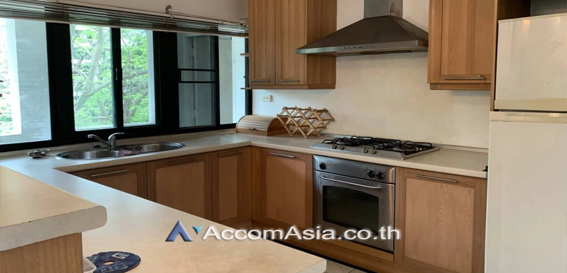 5  3 br Townhouse For Rent in Sukhumvit ,Bangkok BTS Asok - MRT Sukhumvit at Kiarti Thanee City AA25762