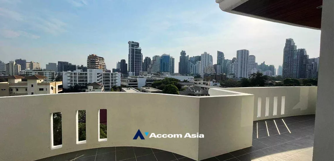 7  3 br Apartment for rent and sale in Sukhumvit ,Bangkok BTS Ekkamai at Panoramic view on balcony AA25768