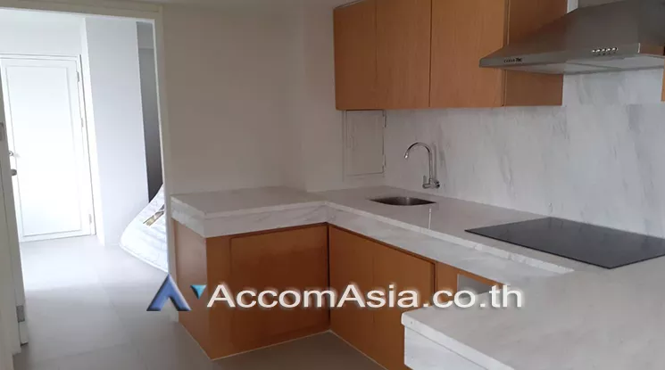 6  3 br Apartment For Rent in Ploenchit ,Bangkok BTS Ploenchit at Comfortable living Apartment AA25771