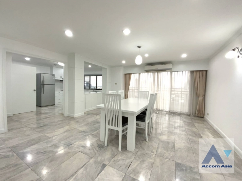 Fully Furnished, Big Balcony condominium for rent in Sukhumvit, Bangkok Code AA25776