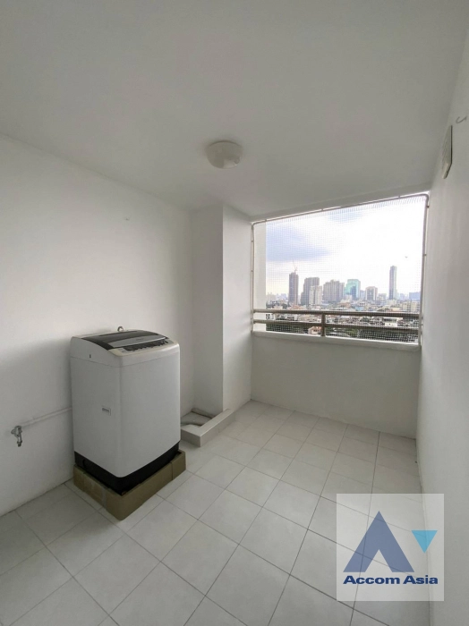 18  3 br Condominium for rent and sale in Sukhumvit ,Bangkok BTS Phrom Phong at Regent On The Park 3 AA25776