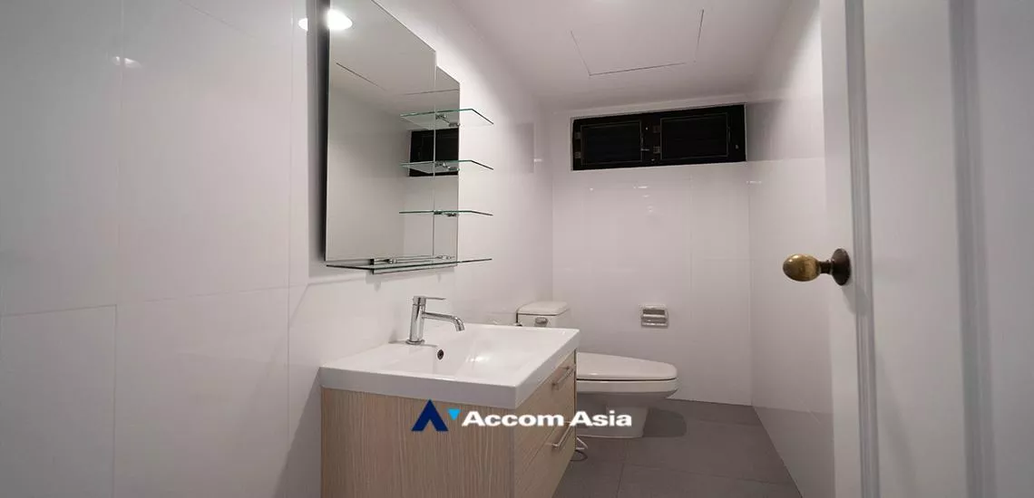 10  3 br Apartment For Rent in Sukhumvit ,Bangkok BTS Asok - MRT Sukhumvit at A Massive Living AA25782