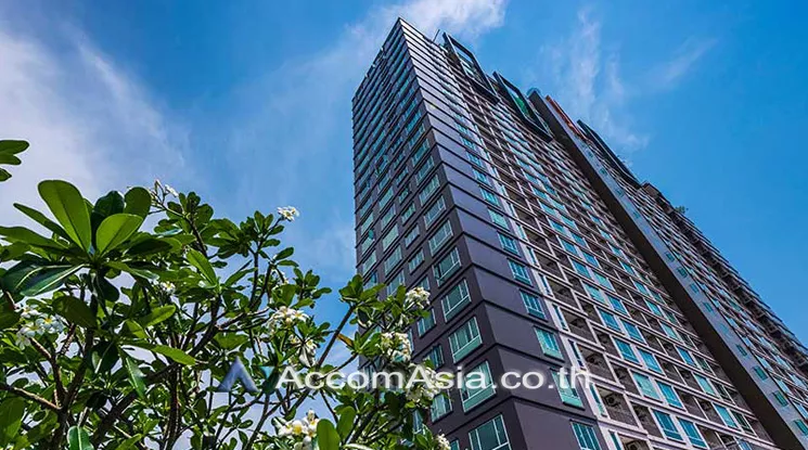  Thru Thonglor Condominium  2 Bedroom for Rent BTS Thong Lo in Ratchadaphisek Bangkok