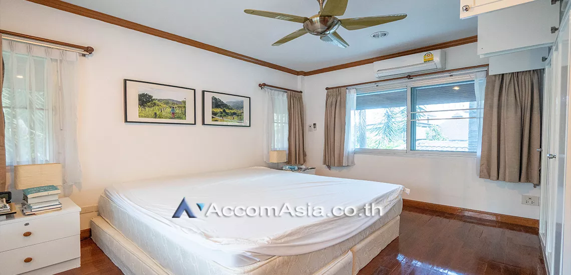 8  3 br House For Rent in Sukhumvit ,Bangkok BTS Phrom Phong at House in Compound 5001301