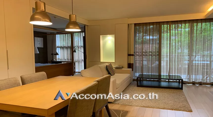 unit 1 Bedroom  Condominium For Rent in Sukhumvit, Bangkok  near BTS Ekkamai (AA25793)
