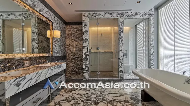 5  3 br Condominium For Rent in Silom ,Bangkok BTS Chong Nonsi at The Ritz Carlton Residences AA25801