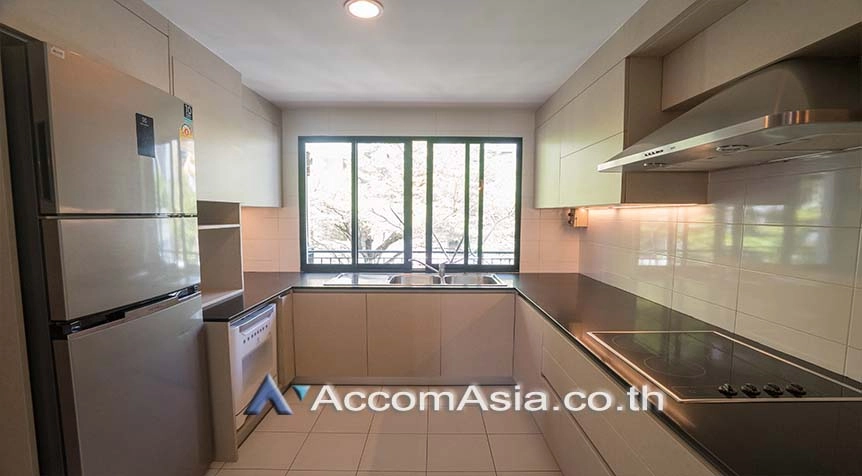4  3 br Apartment For Rent in Sukhumvit ,Bangkok BTS Phrom Phong at Peaceful Living in CBD AA25817