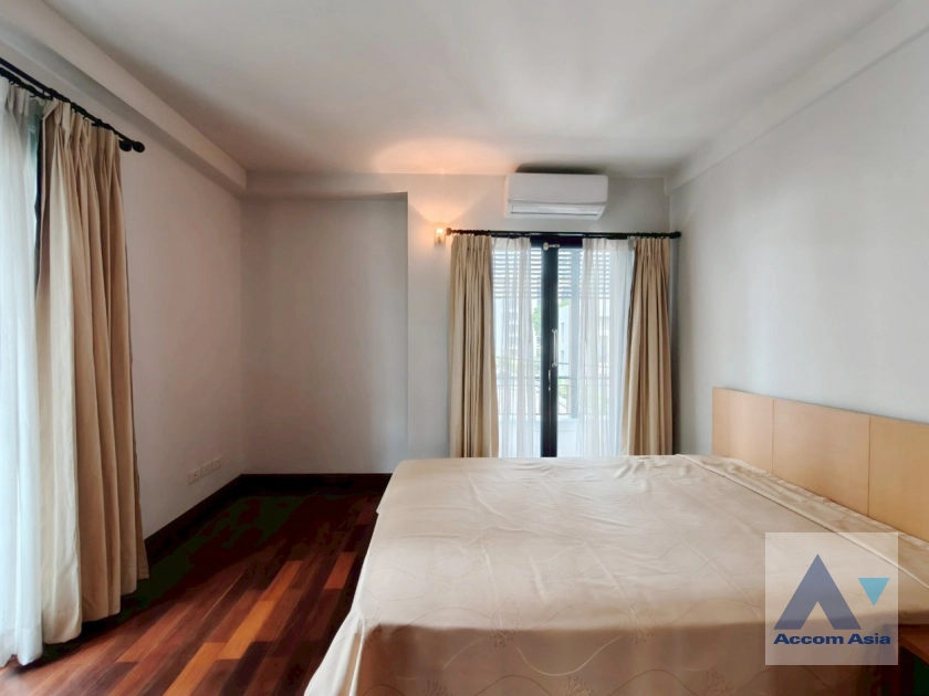 20  3 br Apartment for rent and sale in Sukhumvit ,Bangkok BTS Phrom Phong at Peaceful Living in CBD AA25817