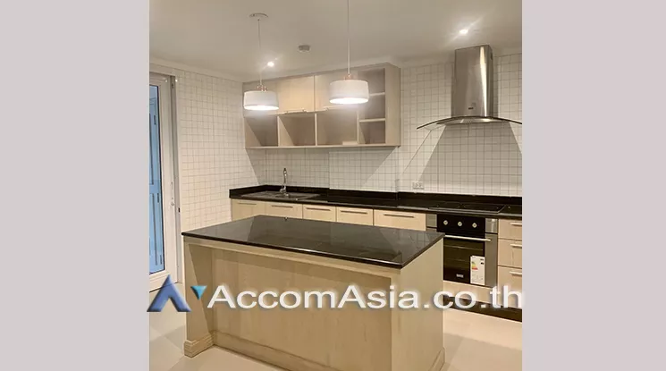 10  3 br Condominium For Rent in Sukhumvit ,Bangkok BTS Nana at Newton Tower AA25818