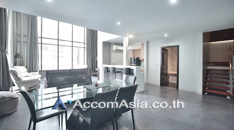 unit 3 Bedrooms  Condominium For Rent & Sale in Sukhumvit, Bangkok  near BTS Phrom Phong (AA25823)