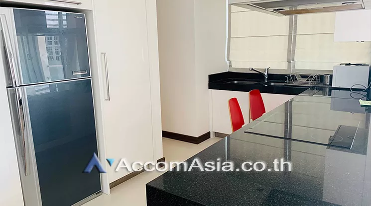 unit 2 Bedrooms  Condominium For Rent in Sukhumvit, Bangkok  near BTS Asok - MRT Sukhumvit (AA25829)