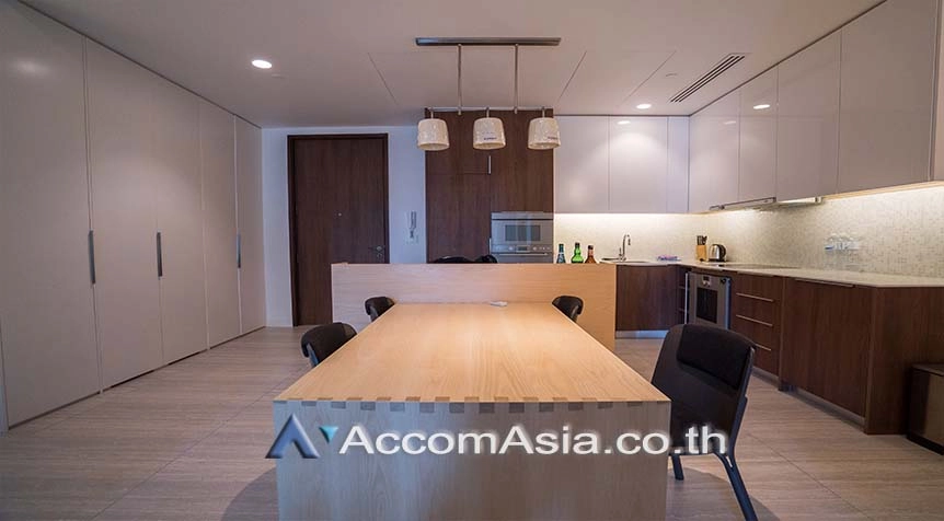 unit 2 Bedrooms  Condominium For Rent & Sale in Ploenchit, Bangkok  near BTS Ratchadamri - MRT Silom (AA25832)