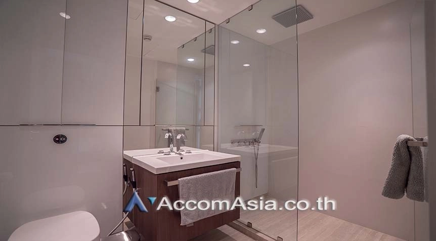 9  2 br Condominium for rent and sale in Ploenchit ,Bangkok BTS Ratchadamri - MRT Silom at 185 Rajadamri AA25832